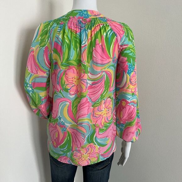 Lilly Women's Elsa Silk Blouse Size XXS Pink Green Elephant Print So A Peeling - Picture 10 of 10